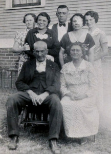 Squire McKee and family