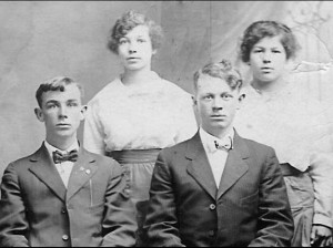 Sterlie Otis McKee, Alma McKee, Dewey McKee, Ora McKee - 1916